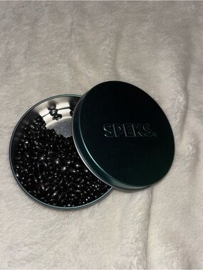 Speks Magnetic Putty